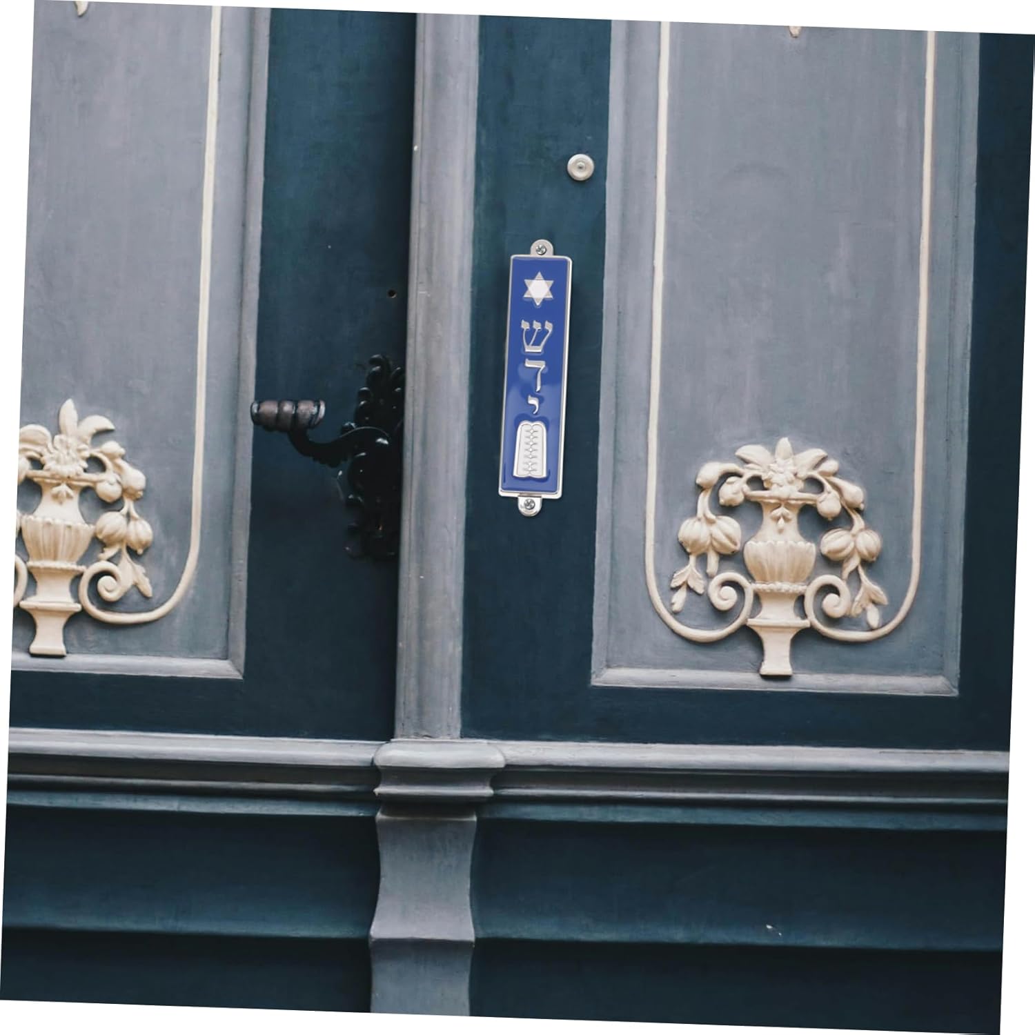 Ciieeo Mezuzah with Holy Scroll and Star of David