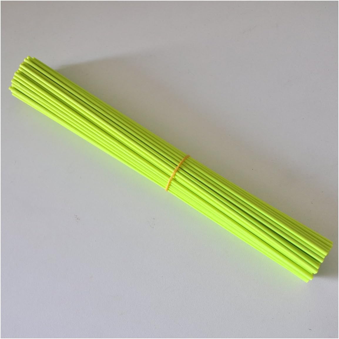 100 Fiber Reed Diffuser Sticks 20cm x 3mm Fluorescent Green
