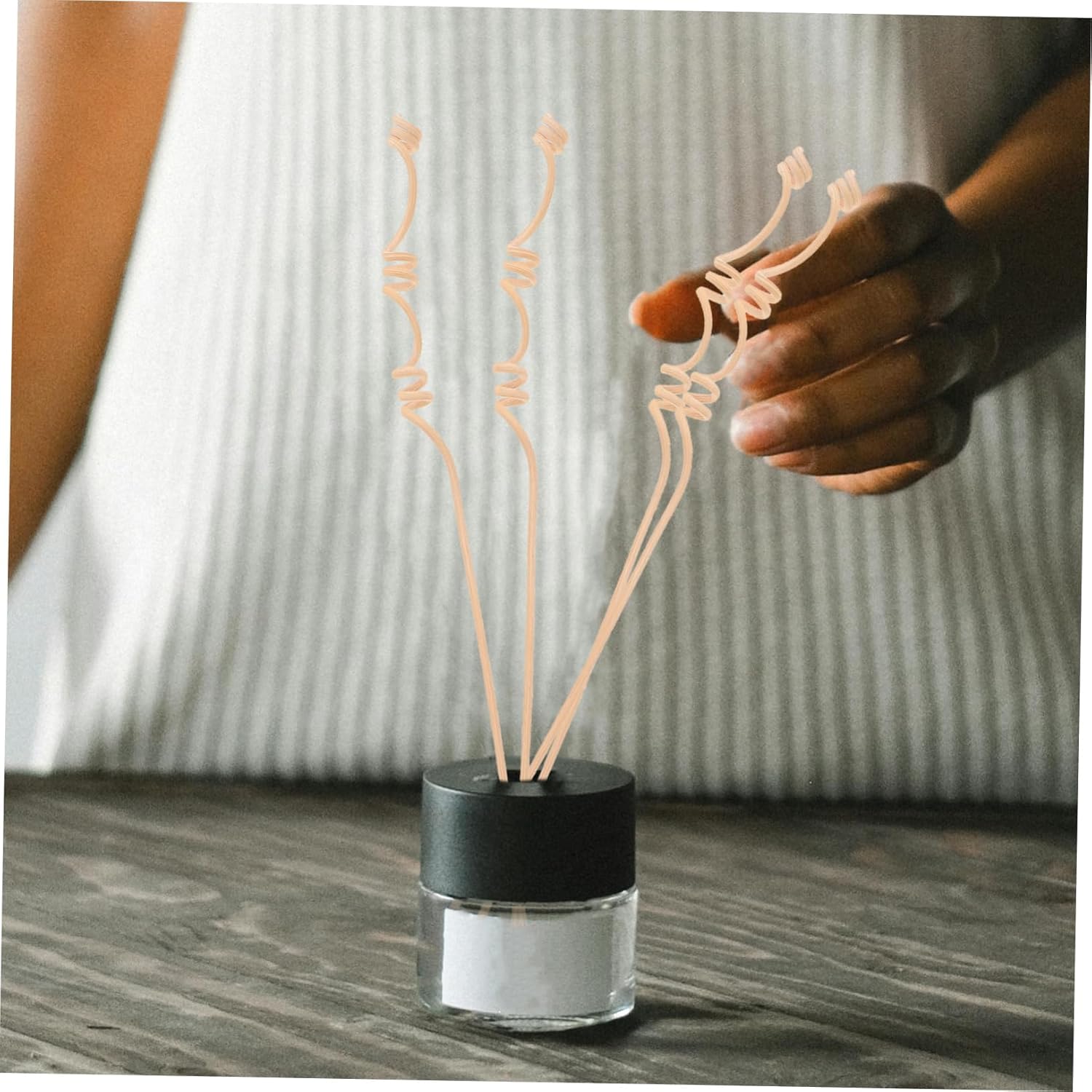 Cabilock 20pcs Multi-Spiral Natural Rattan Diffuser Sticks