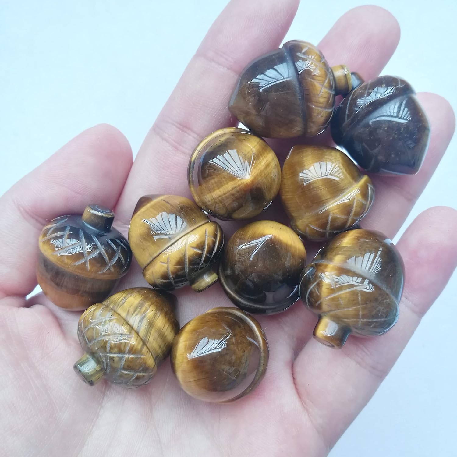 2 Pcs Natural Tigers Eye Pocket Hazelnut Figurine Decor Stones